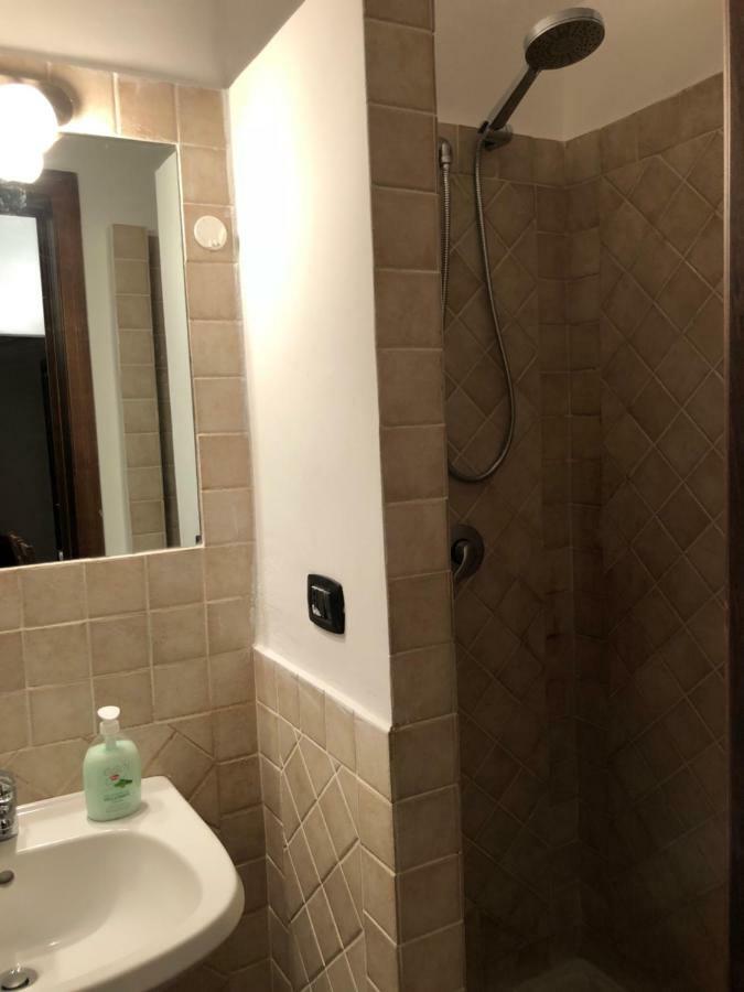 Flores Apartment Бари Экстерьер фото