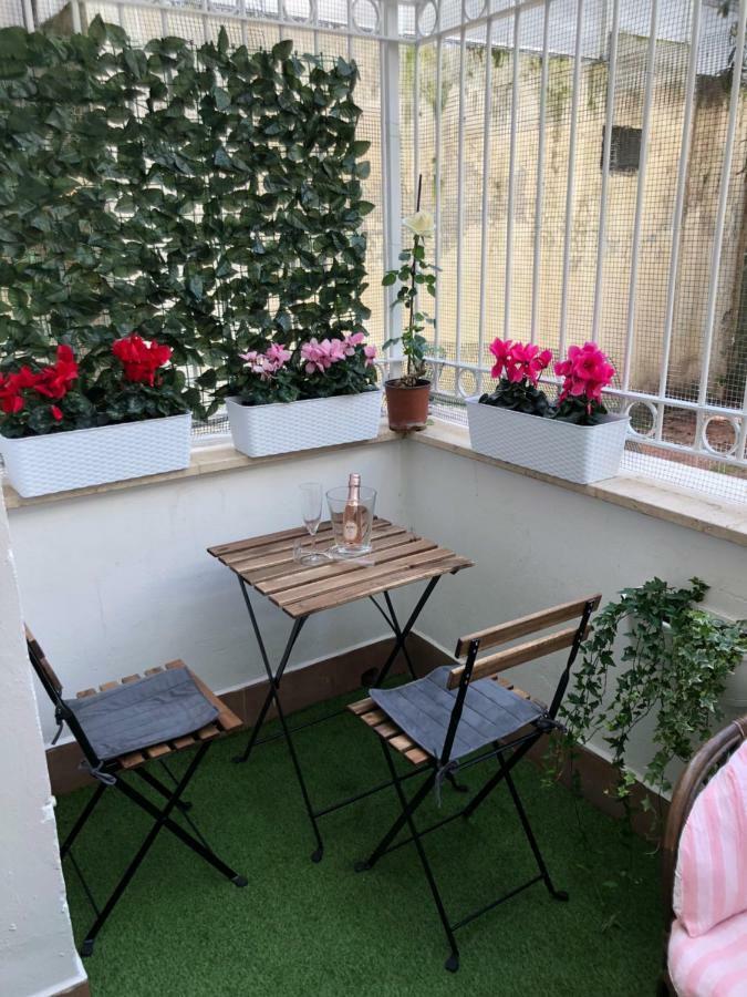 Flores Apartment Бари Экстерьер фото